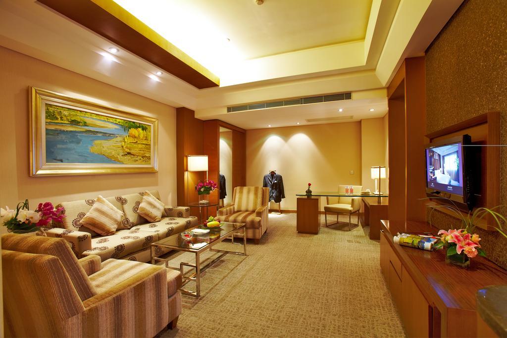Kunming Xiangjiang Hotel Exterior photo