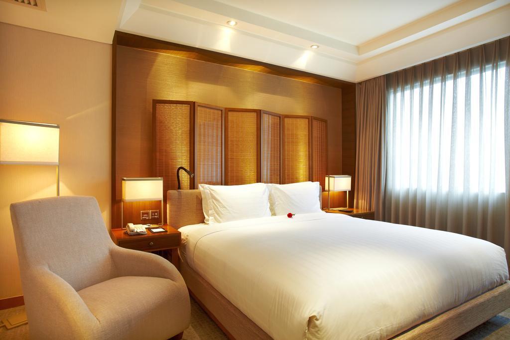 Kunming Xiangjiang Hotel Exterior photo