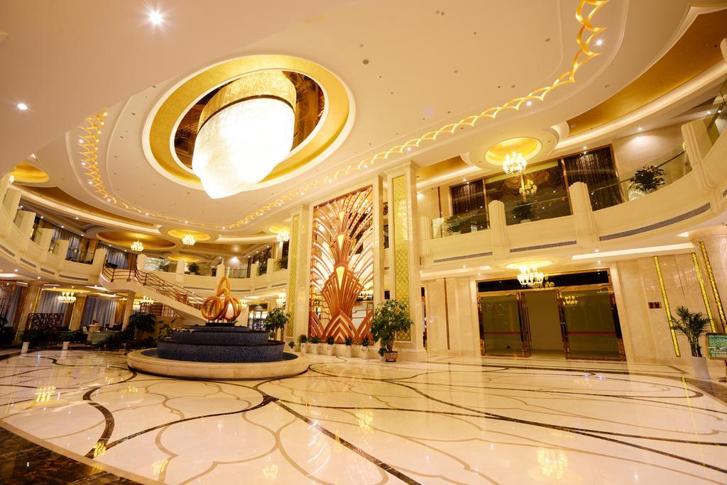 Kunming Xiangjiang Hotel Exterior photo