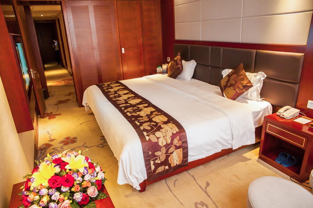 Kunming Xiangjiang Hotel Exterior photo