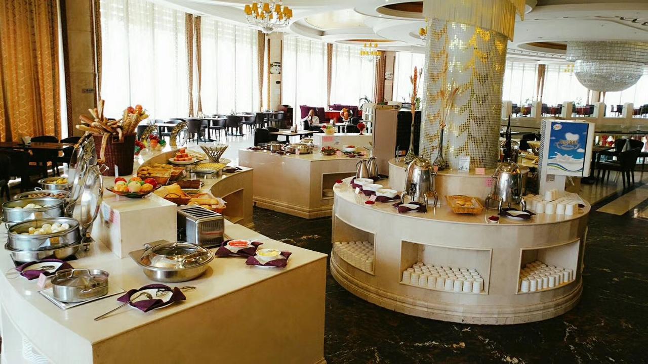 Kunming Xiangjiang Hotel Exterior photo